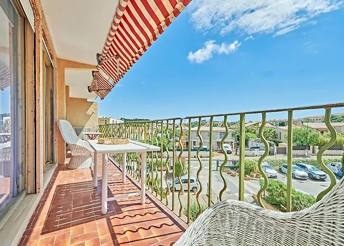 Nouveau-la Florida - 4 Personnes - 2 - * Saint-Tropez